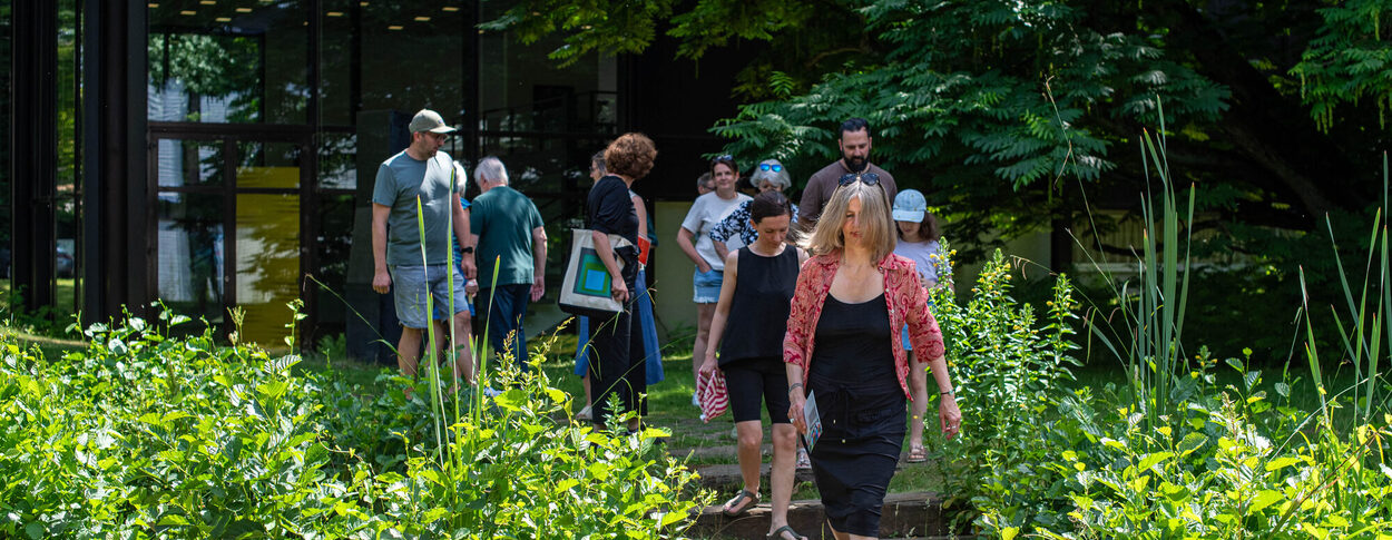 Spaziergang durch den Skulpturenpark